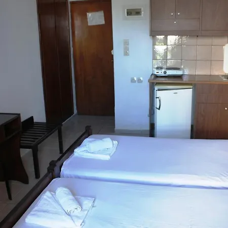 Elvira Hotel