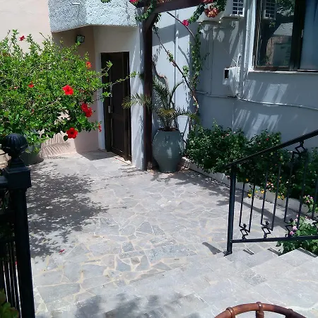 Hotel Elvira Stalida